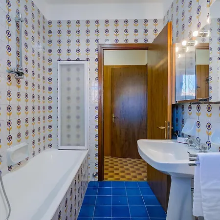 Nicoletta's View - Happy Апартаменты Стреза