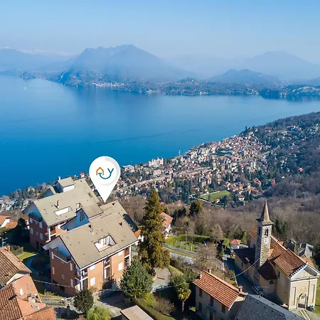 Nicoletta's View - Happy *