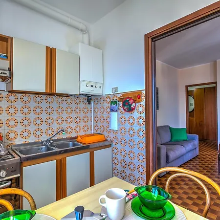 Апартаменты Nicoletta's View - Happy Стреза